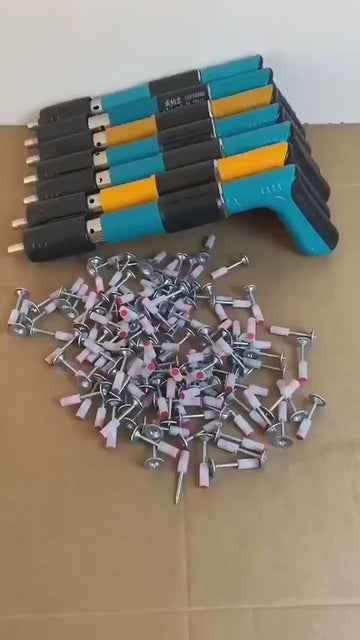 3032