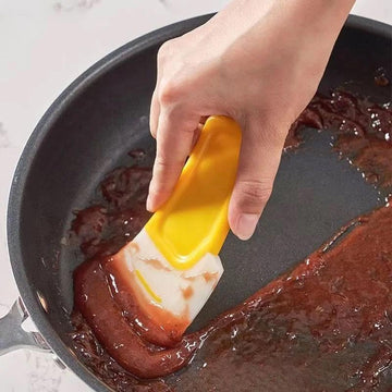 7572